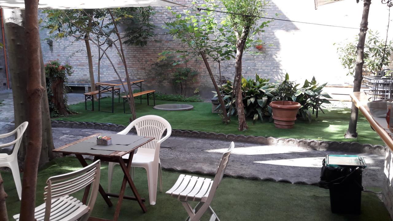 ラヴェンナ Yard 19 Bed & Breakfast エクステリア 写真